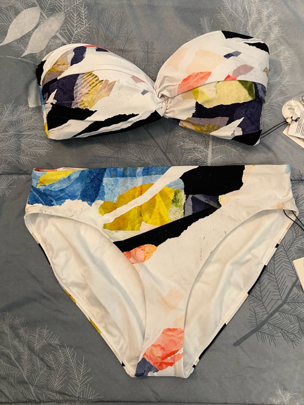 NWTS Calia by Carrie Underwood Twisted Bandeau Top 2 pc Bikini Sz M